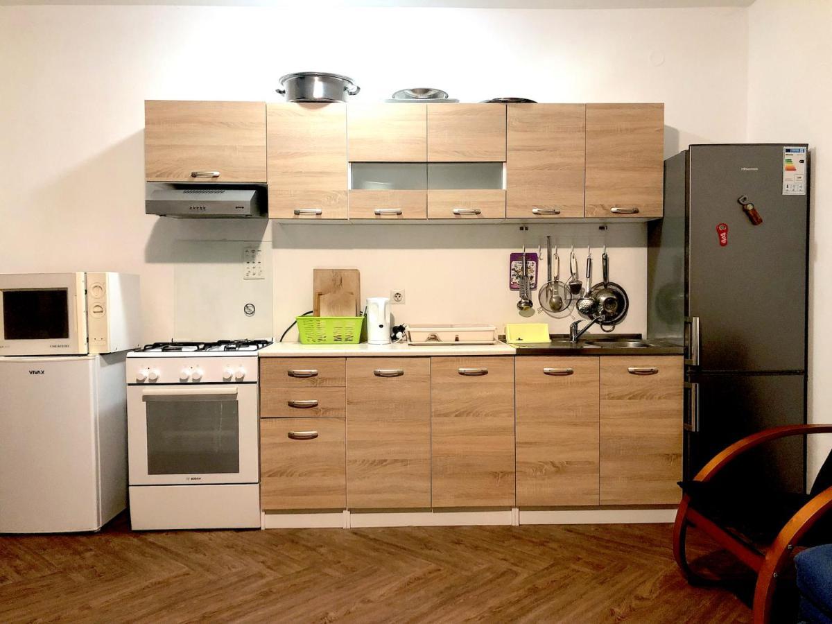 Nar Apartment Mrljane エクステリア 写真